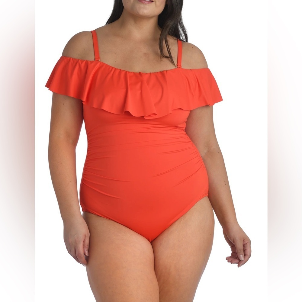 NEW La Blanca Island Goddess OffShoulder Ruffle One Piece Swimsuit Size 16W